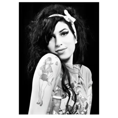 Amy Winehouse Famous British Singer and Songwriter Picture Printed on Canvas - Image 3