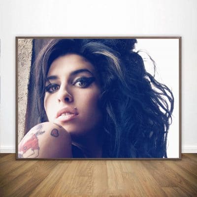 Poster of Amy Winehouse Famous British Singer and Songwriter Printed on Canvas