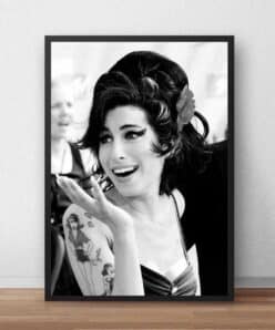 Poster of Amy Winehouse Famous British Singer and Songwriter Printed on Canvas