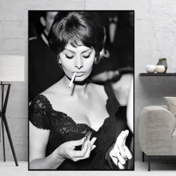 Sophia Loren Black & White Picture Printed on Canvas